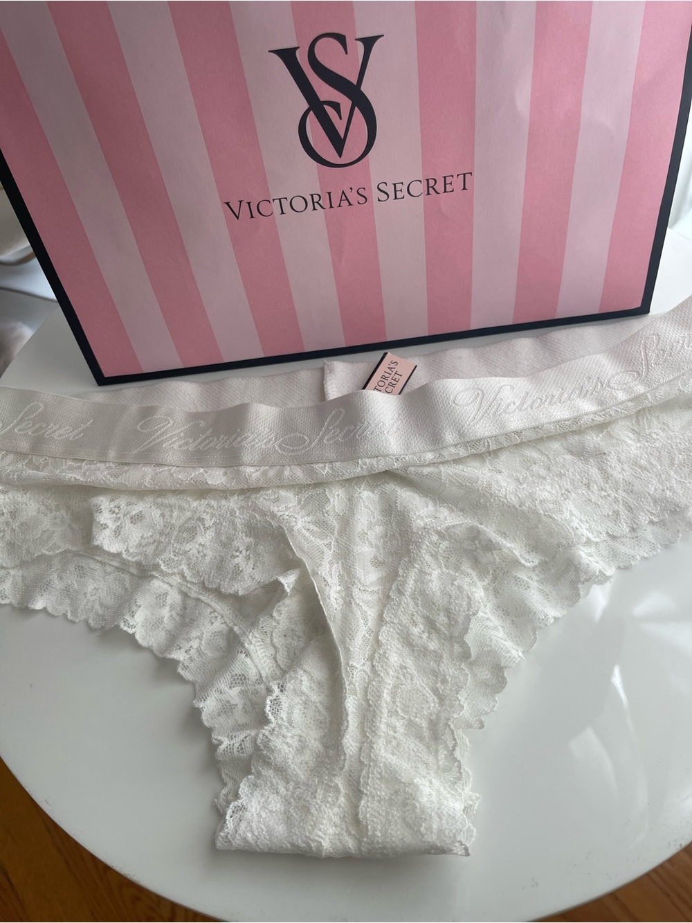 NWT . Victoria's Secret White Lace Bikini Panty